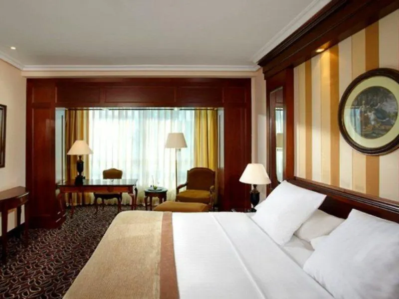 Melia Barajas Hotel Madrid 4*,